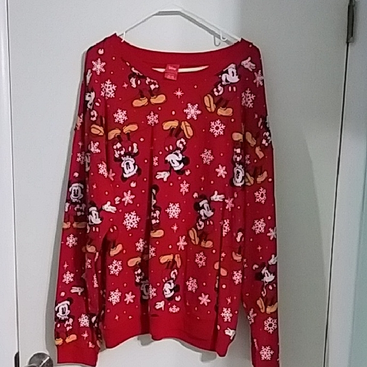Disney Red Holiday Sweatshirt Mickey With Scarf 2xl Nwt